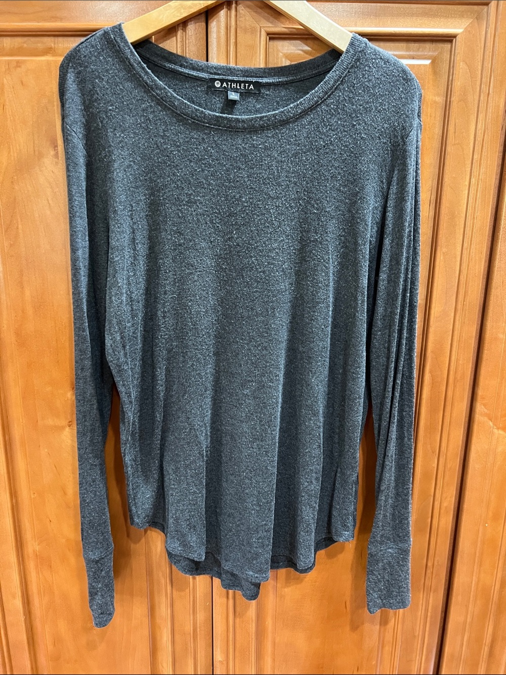 Athleta Charcoal Gray Long-Sleeve Crewneck Top